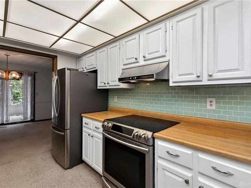 210 Chris Drive, Englewood, OH 45322 Photo 14