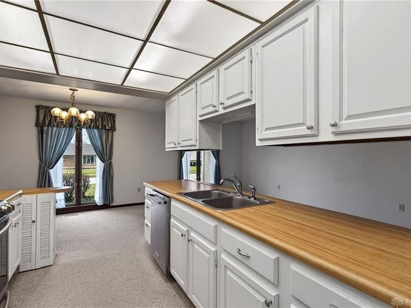 210 Chris Drive, Englewood, OH 45322 Photo 15