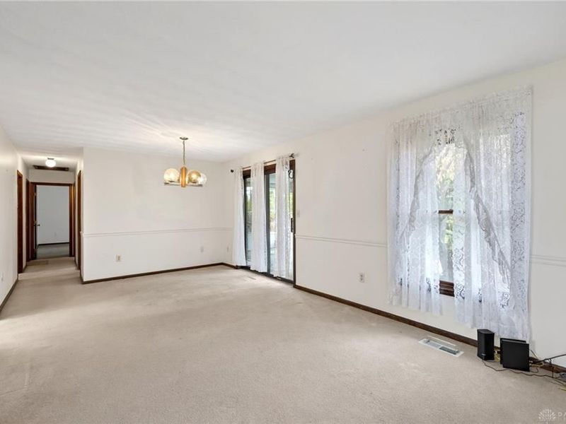 210 Chris Drive, Englewood, OH 45322 Photo 18