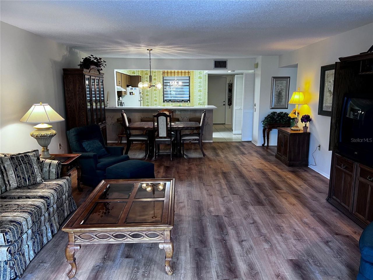 533 Lakeside Drive, Unit 533, Bradenton, FL 34210 Photo