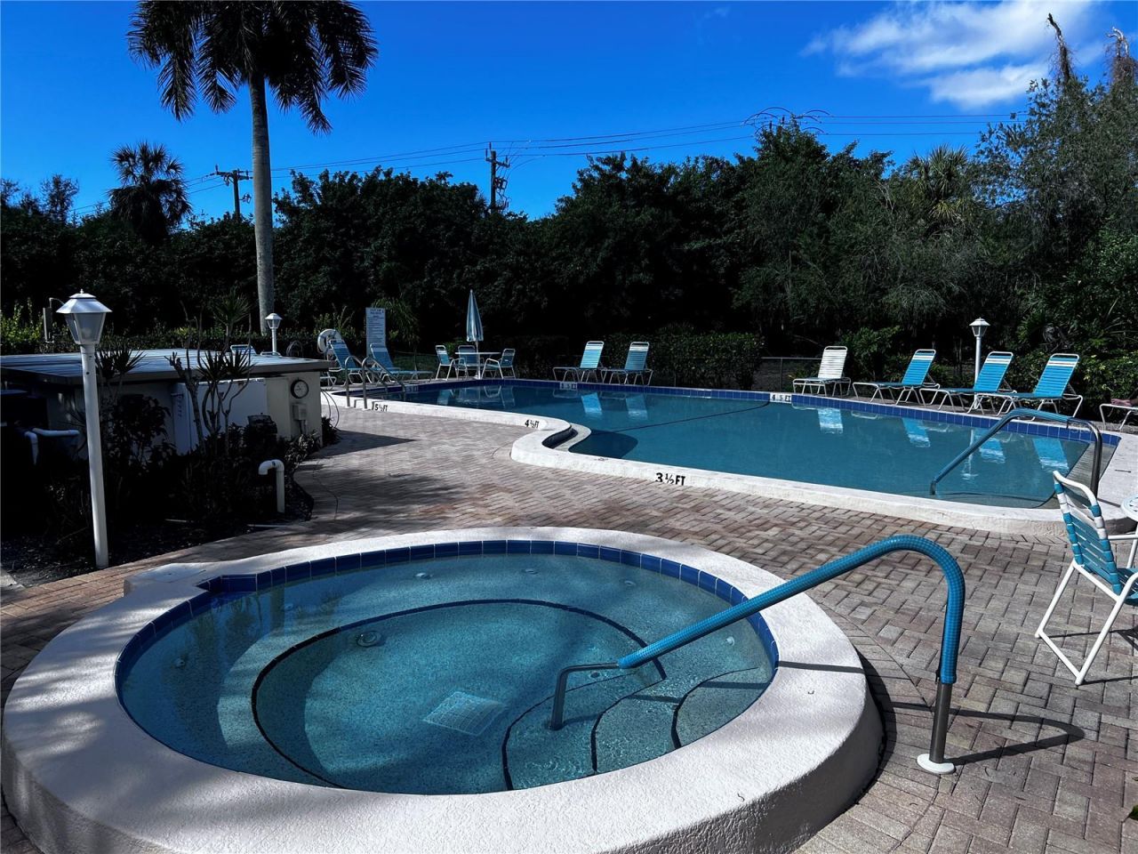 533 Lakeside Drive, Unit 533, Bradenton, FL 34210 Photo
