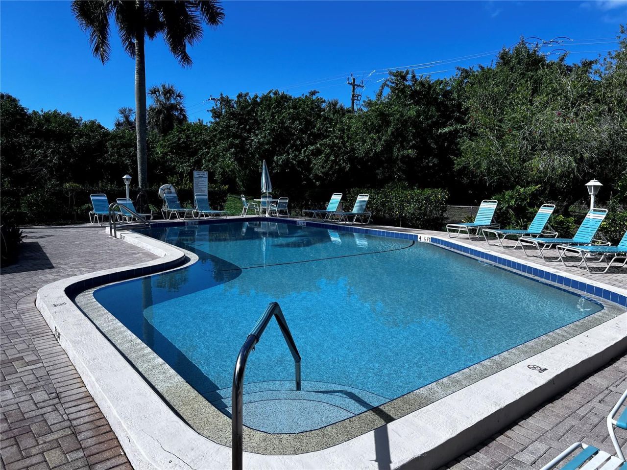 533 Lakeside Drive, Unit 533, Bradenton, FL 34210 Photo
