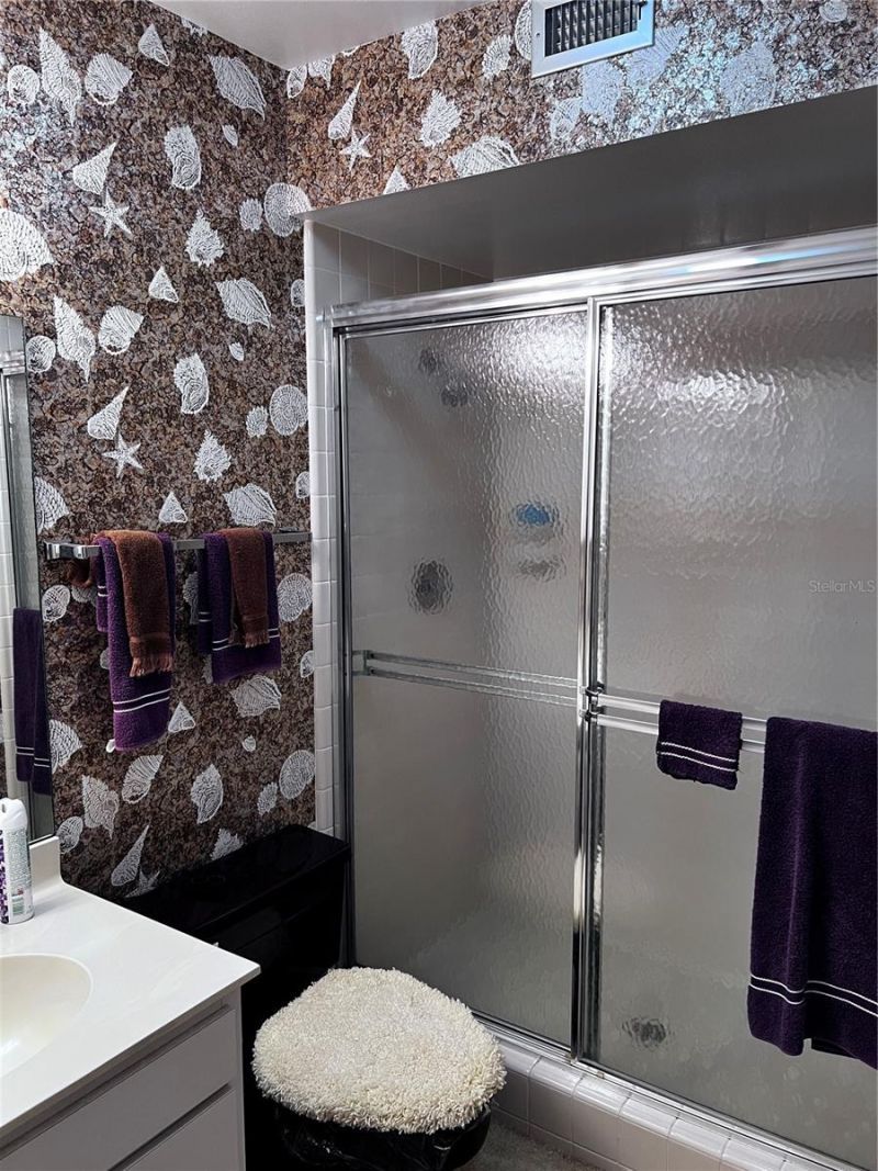 533 Lakeside Drive, Unit 533, Bradenton, FL 34210 Photo