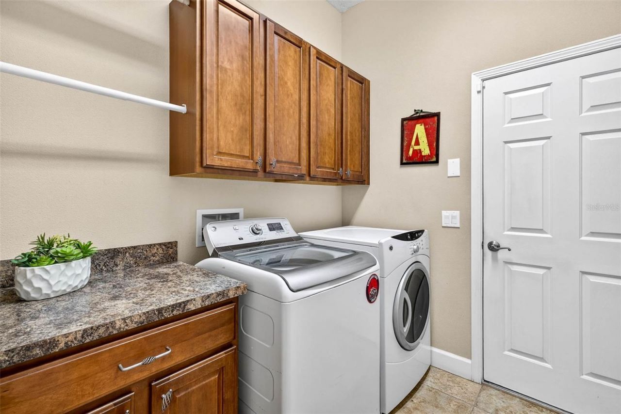 13887 Gavin Road , Dover, FL 33527 Photo