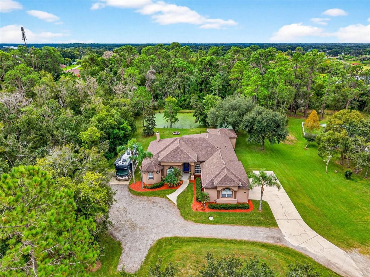 13887 Gavin Road , Dover, FL 33527 Photo