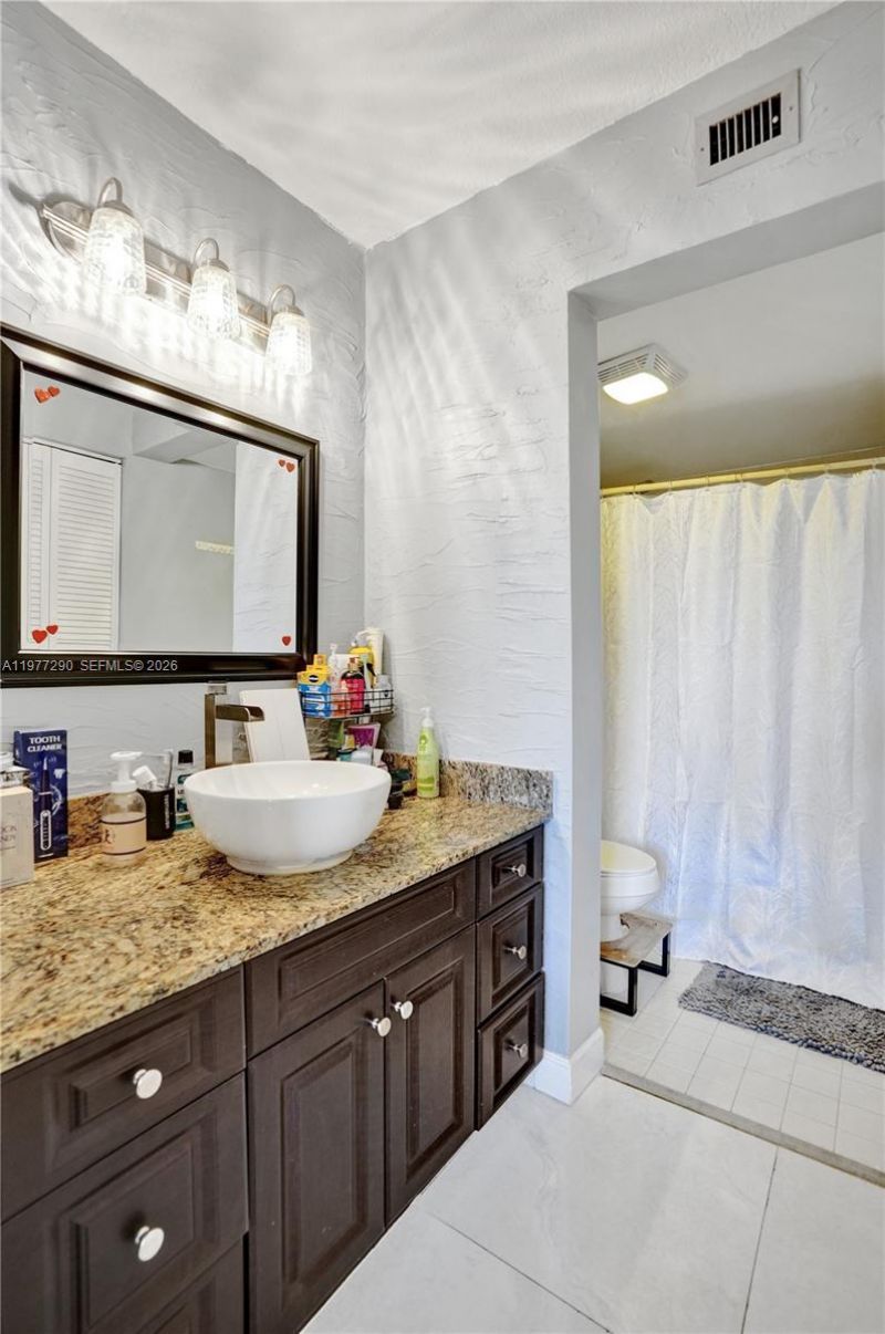 6575 W Oakland Park Blvd , Unit 506, Lauderhill, FL 33313 Photo