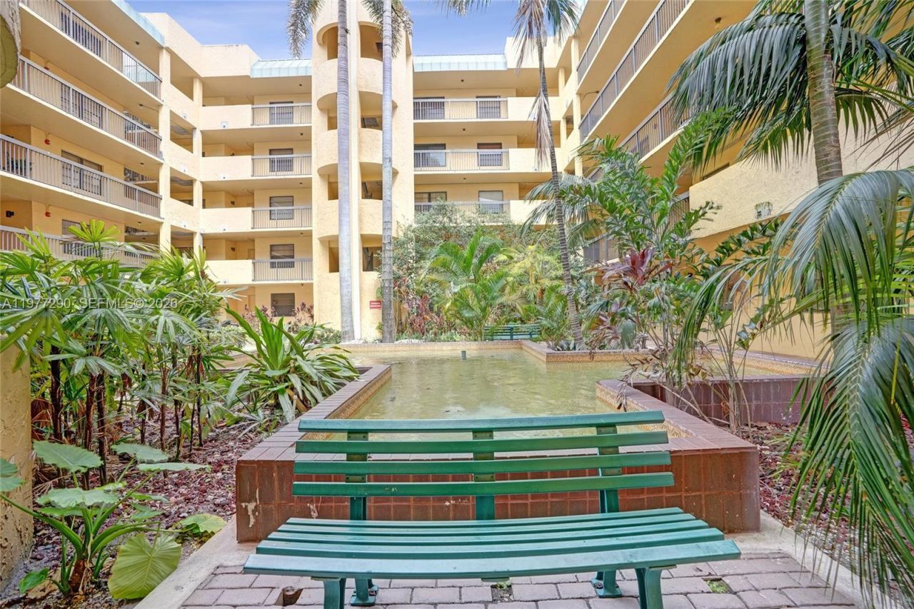 6575 W Oakland Park Blvd , Unit 506, Lauderhill, FL 33313 Photo