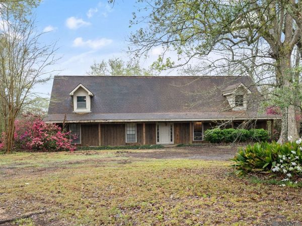 22170 Hoo Shoo Too Rd, Baton Rouge, LA 70817