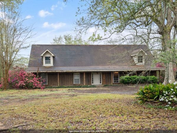 22170 Hoo Shoo Too Rd, Baton Rouge, LA 70817