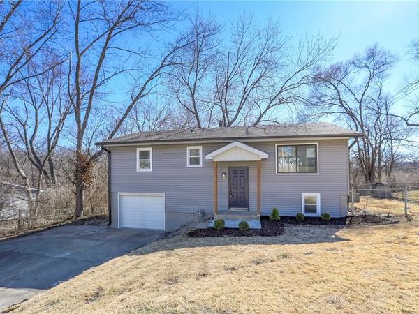 1121 Cordell Street, Excelsior Springs, MO 64024