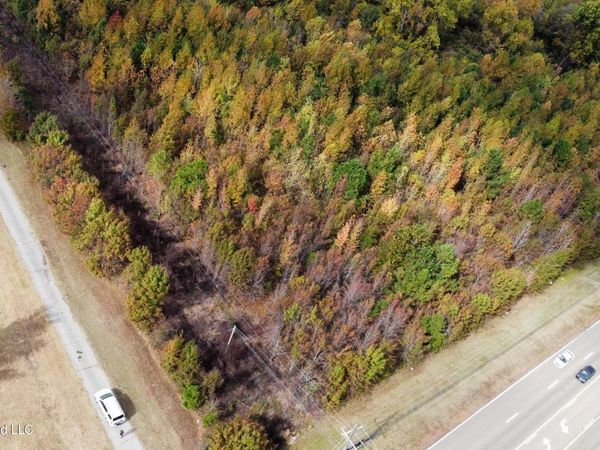 Elmore Road, Southaven, MS 38671