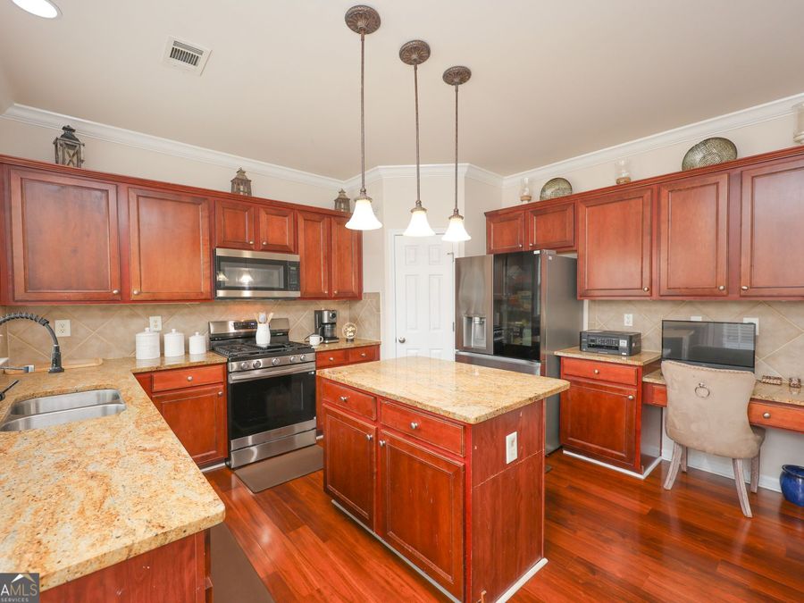 Property Image 17