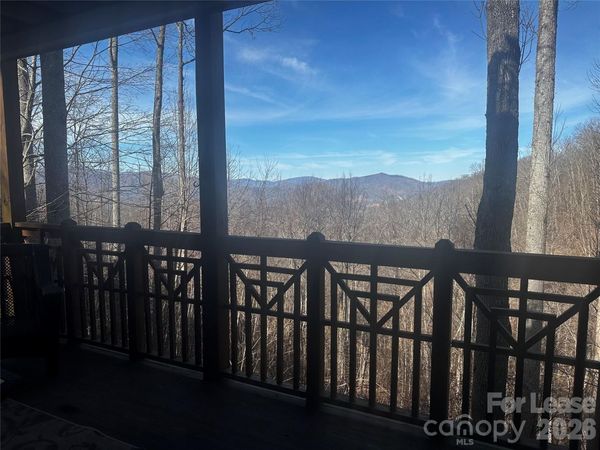 300 Creekside Way , Unit B101, Burnsville, NC 28714