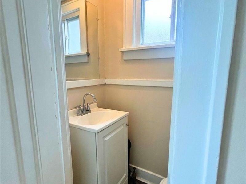 3258 E Berkshire Road, Cleveland Heights, OH 44118 Photo 9