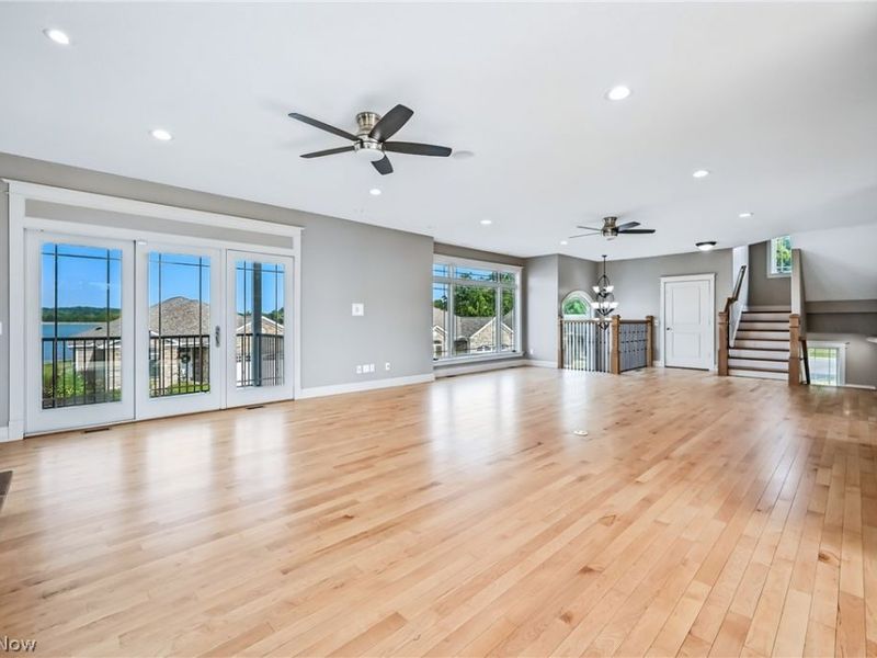 29 Shores Drive, Poland, OH 44514 Photo 18