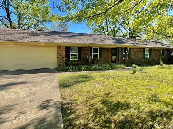1503 Larhonda Drive, Oxford, MS 38655