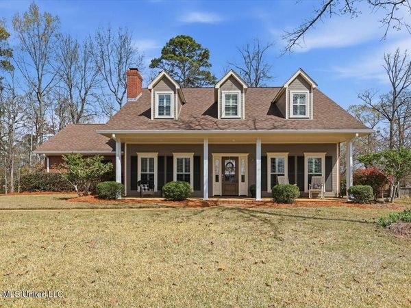 300 Cypress Creek Road, Brandon, MS 39047