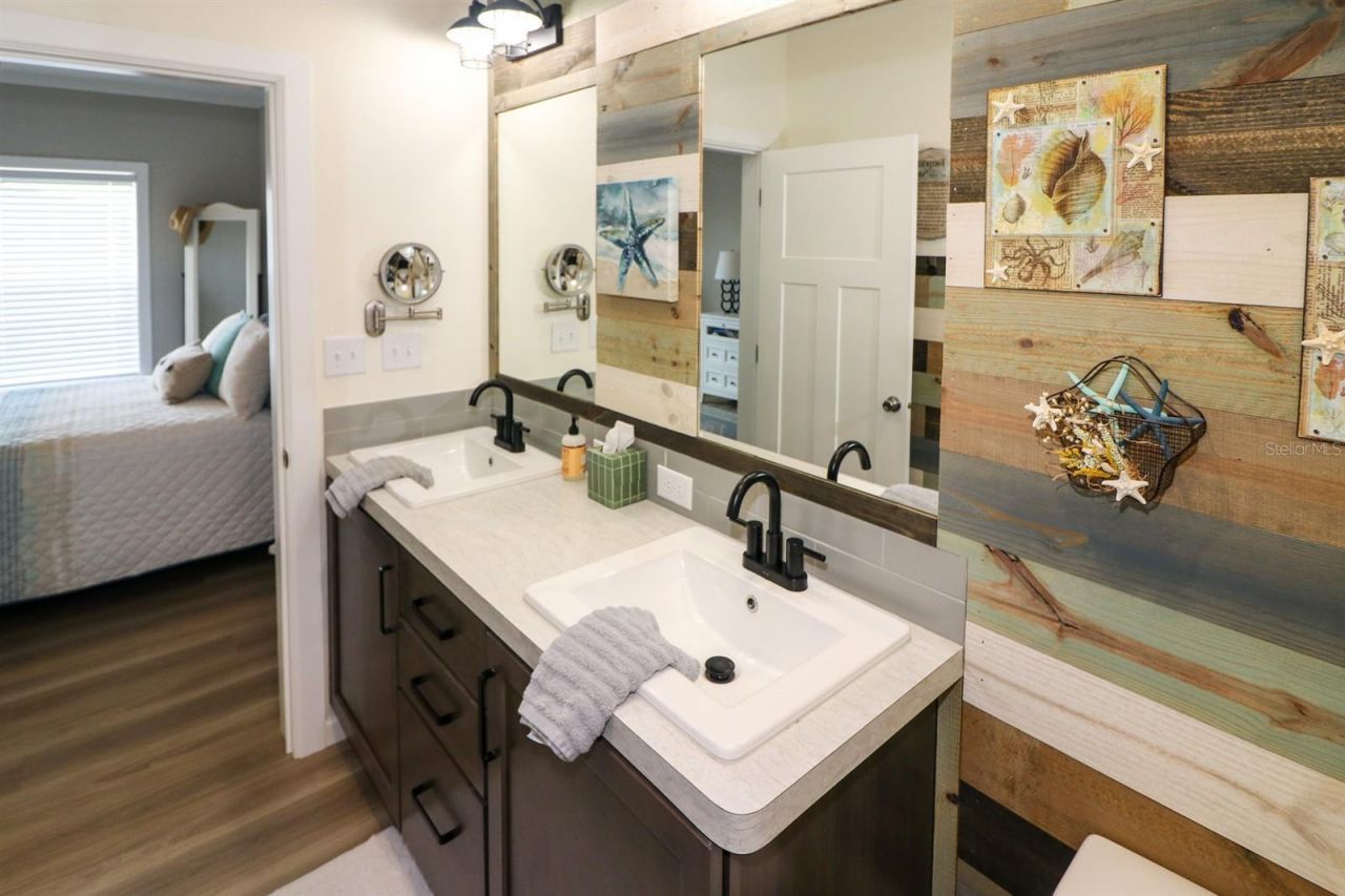 12116 SW County Rd. 769 # 201, Lake Suzy, FL 34269 Photo