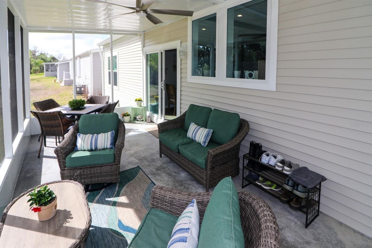 12116 SW County Rd. 769 # 201, Lake Suzy, FL 34269 Photo