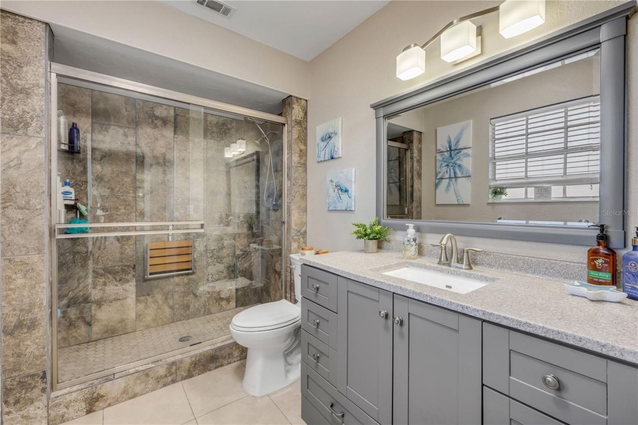 2711 Pine Tree Drive , Edgewater, FL 32141 Photo