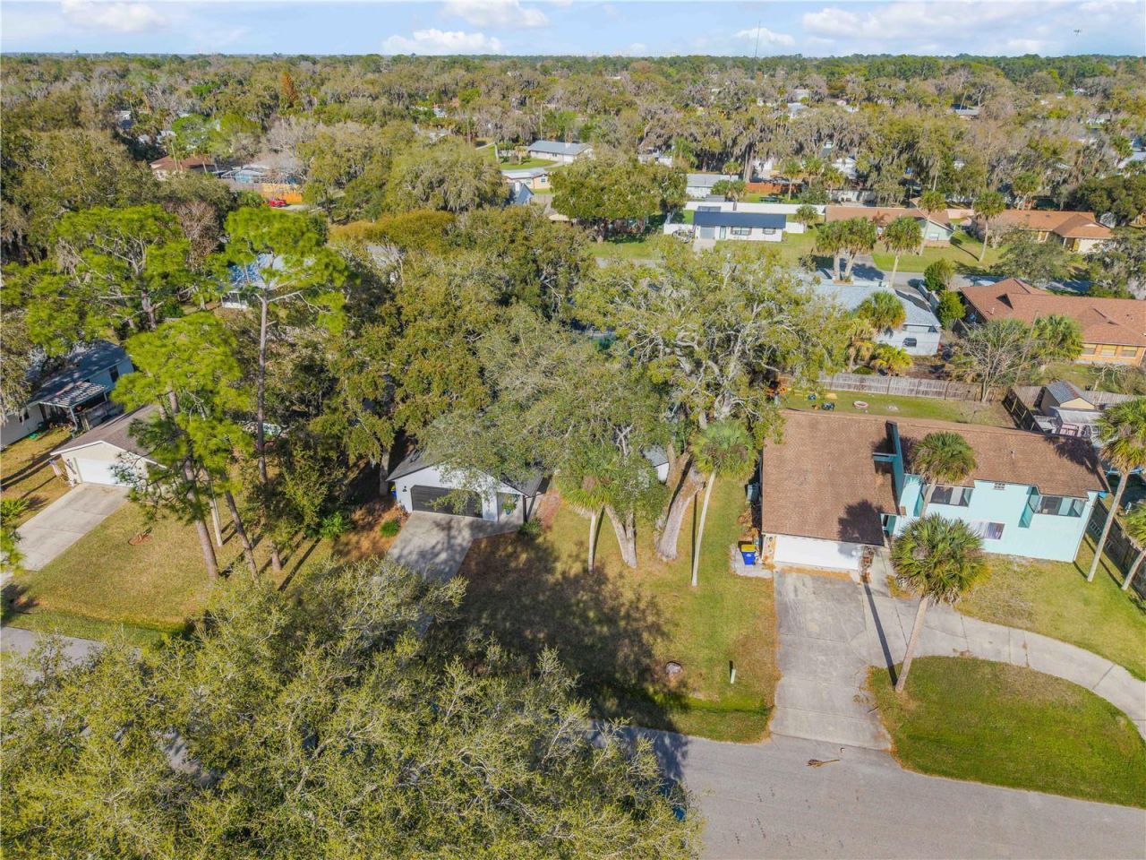 2711 Pine Tree Drive , Edgewater, FL 32141 Photo