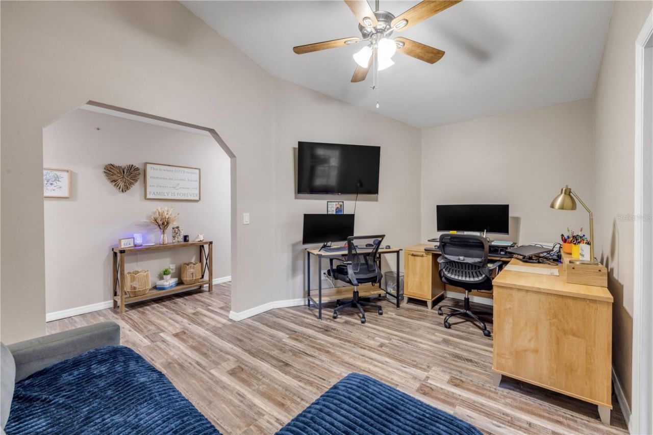 2711 Pine Tree Drive , Edgewater, FL 32141 Photo