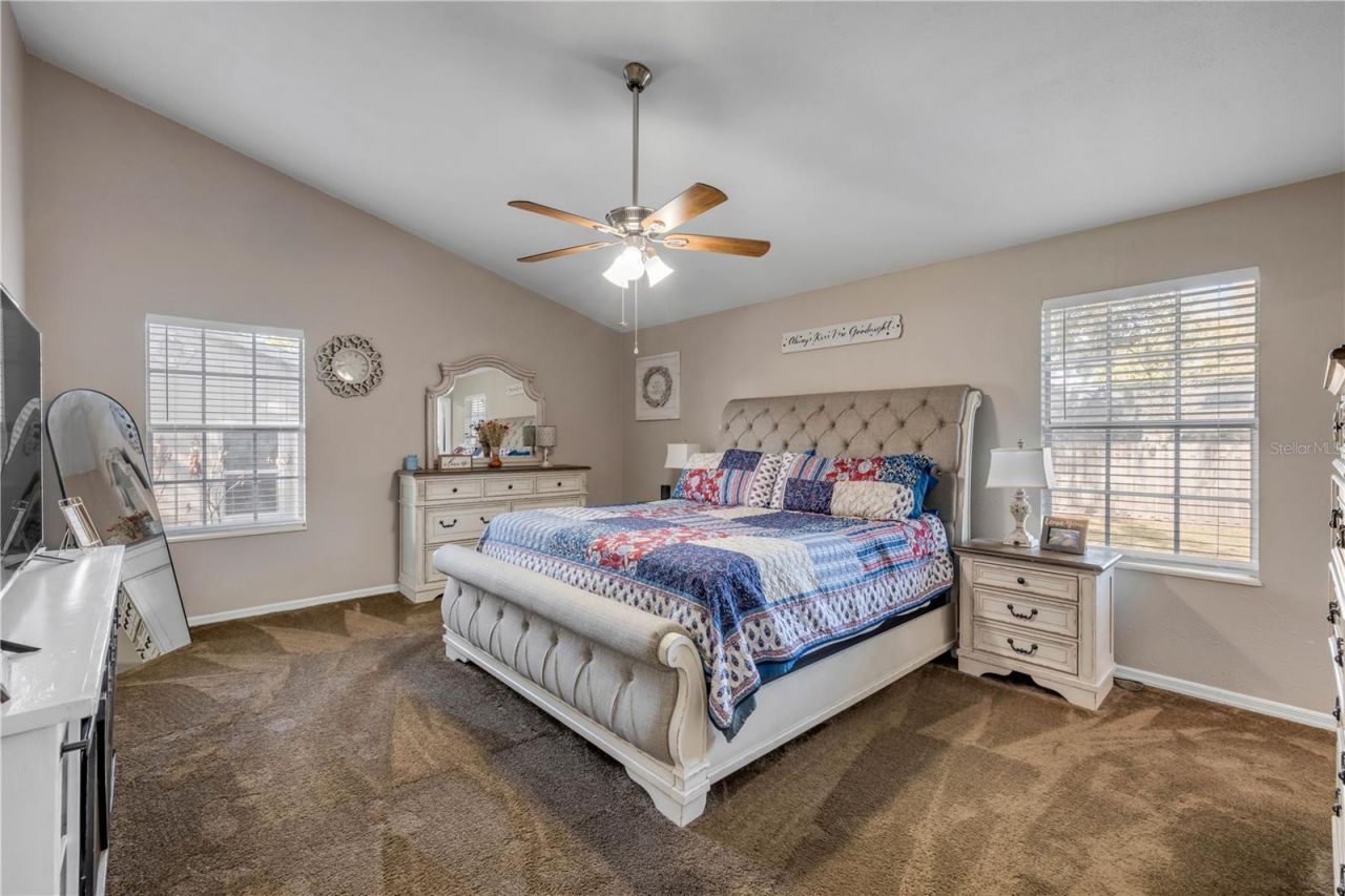 2711 Pine Tree Drive , Edgewater, FL 32141 Photo