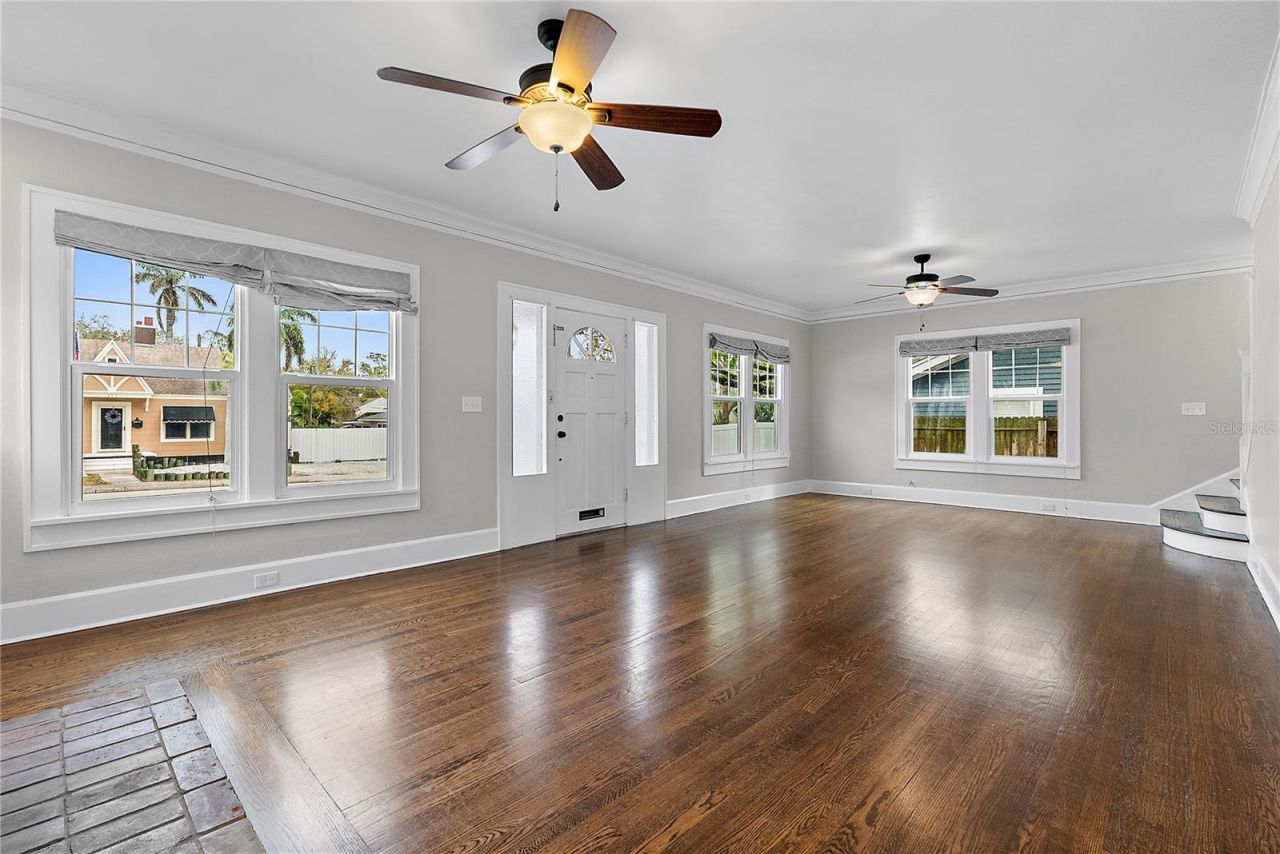 134 22nd Avenue N, Saint Petersburg, FL 33704 Photo