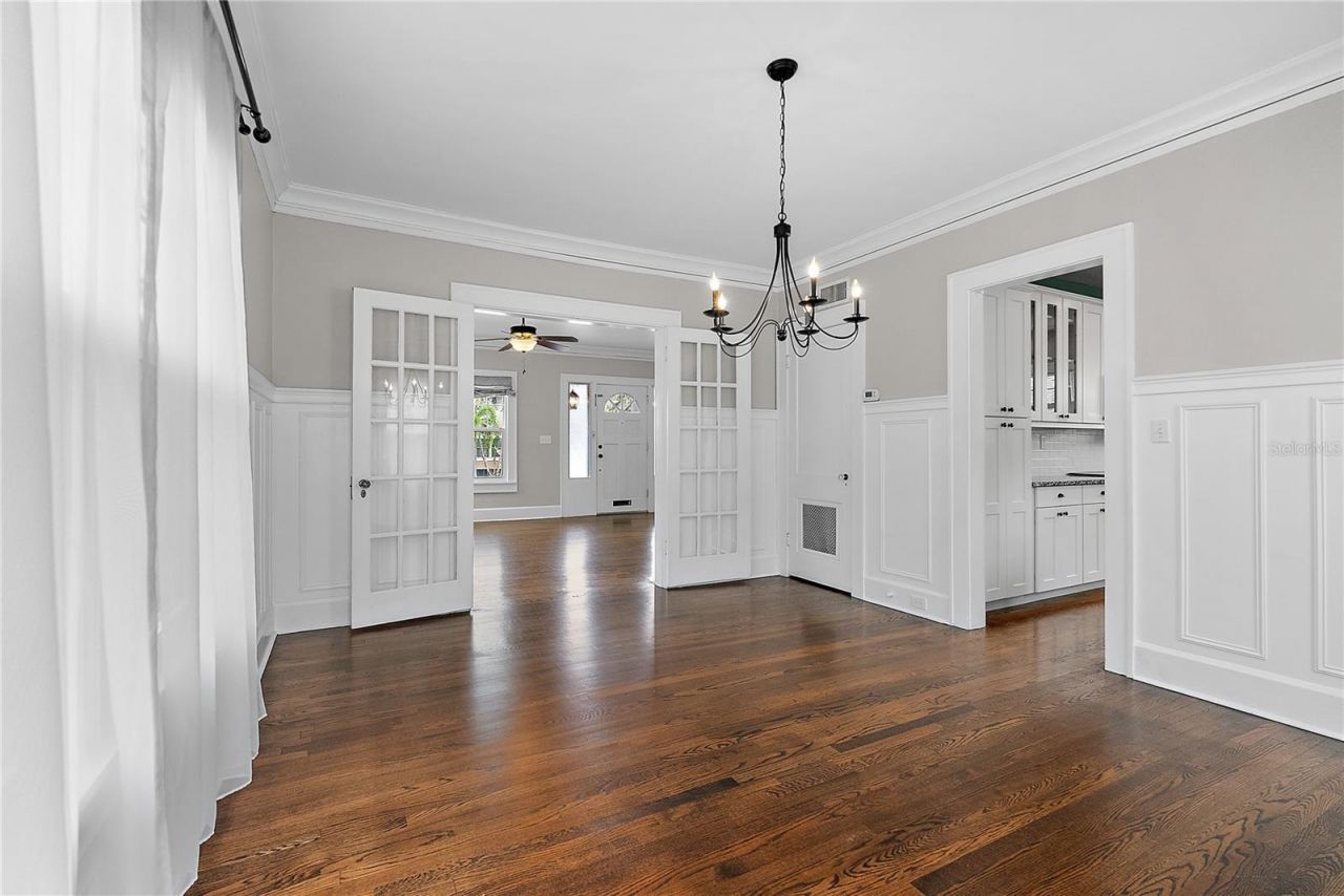 134 22nd Avenue N, Saint Petersburg, FL 33704 Photo