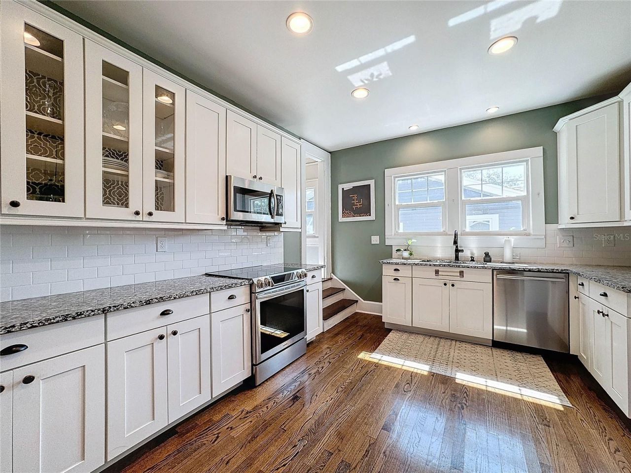 134 22nd Avenue N, Saint Petersburg, FL 33704 Photo