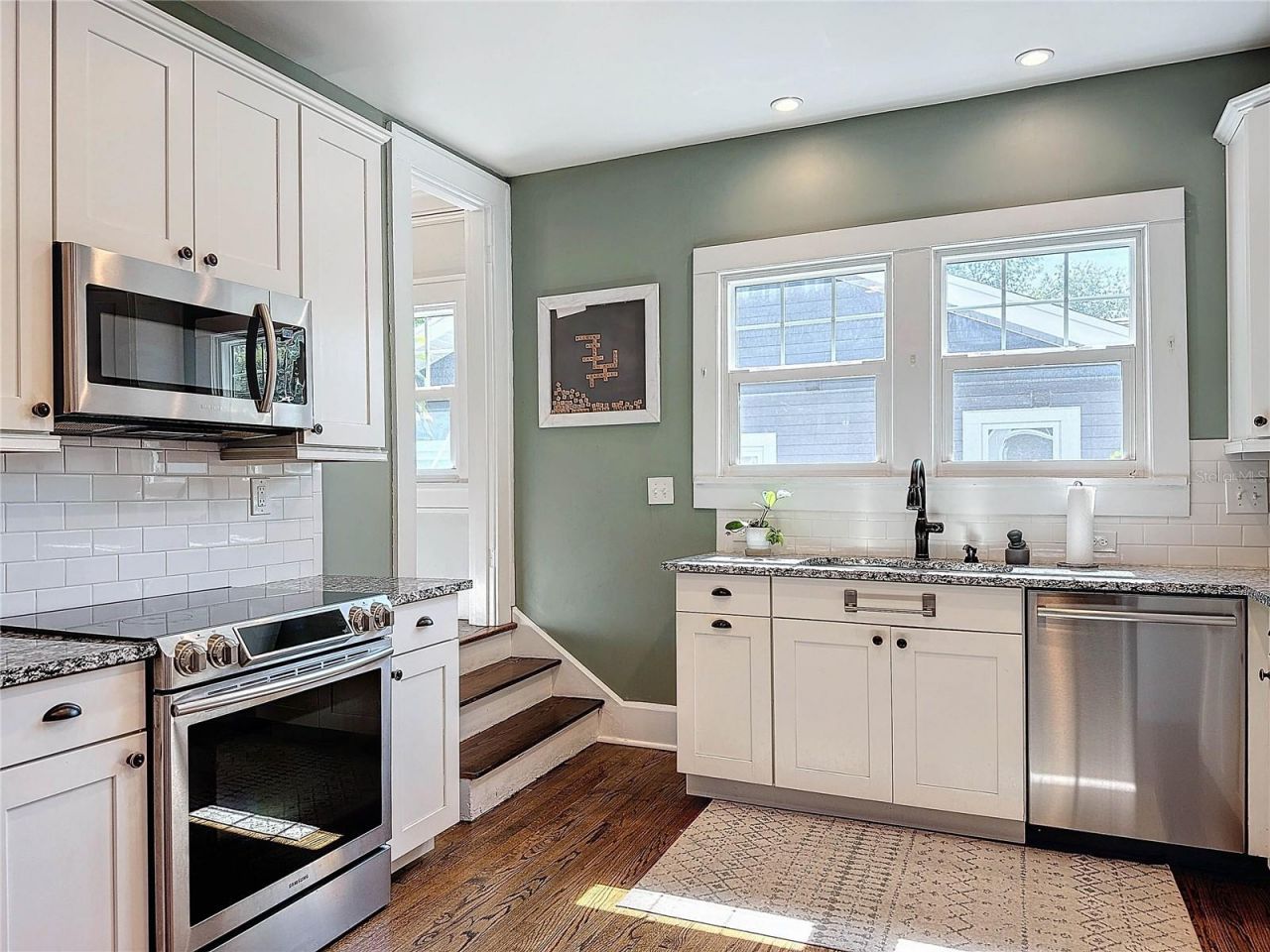 134 22nd Avenue N, Saint Petersburg, FL 33704 Photo