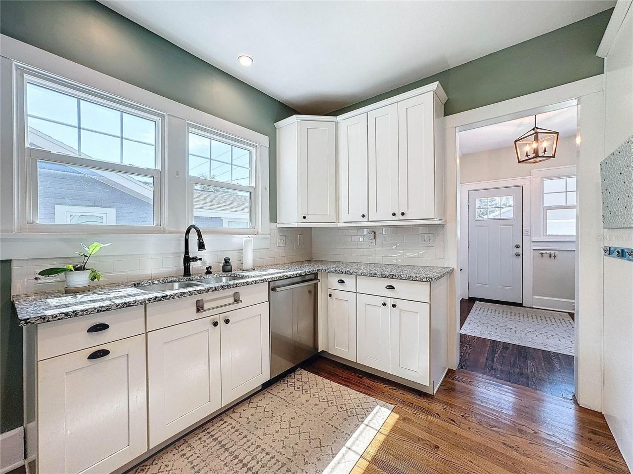 134 22nd Avenue N, Saint Petersburg, FL 33704 Photo