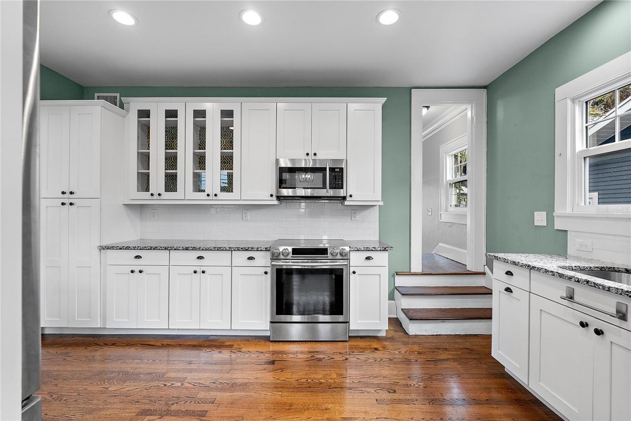 134 22nd Avenue N, Saint Petersburg, FL 33704 Photo