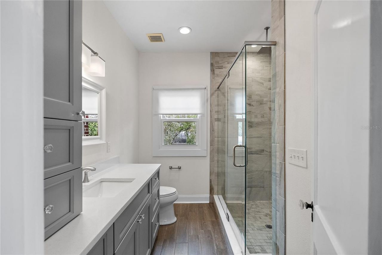 134 22nd Avenue N, Saint Petersburg, FL 33704 Photo