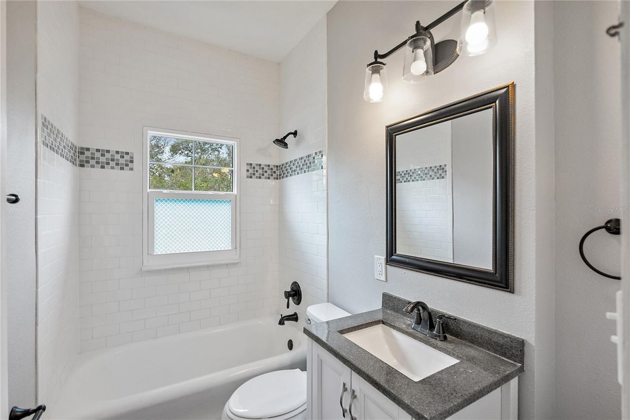 134 22nd Avenue N, Saint Petersburg, FL 33704 Photo