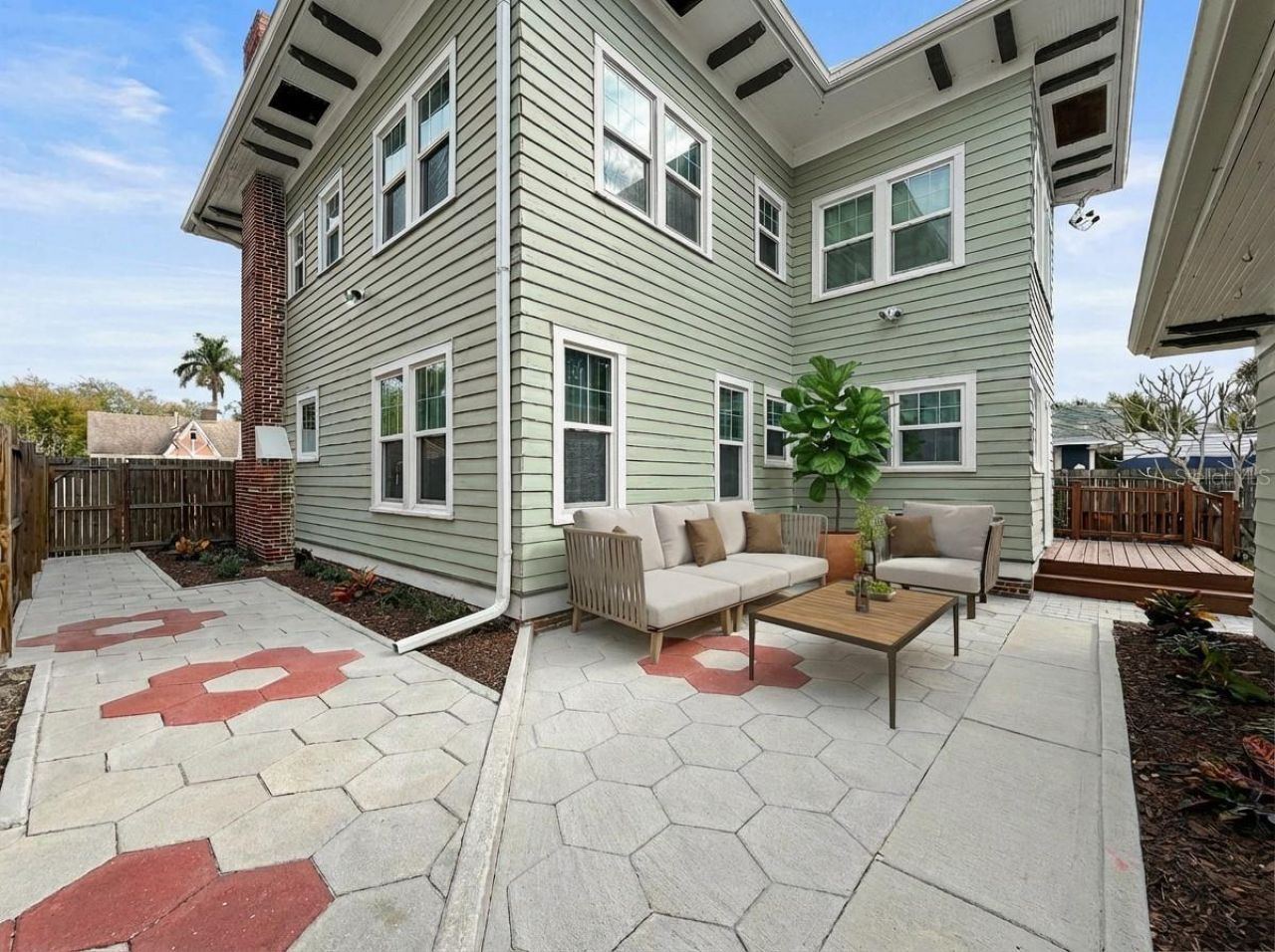 134 22nd Avenue N, Saint Petersburg, FL 33704 Photo