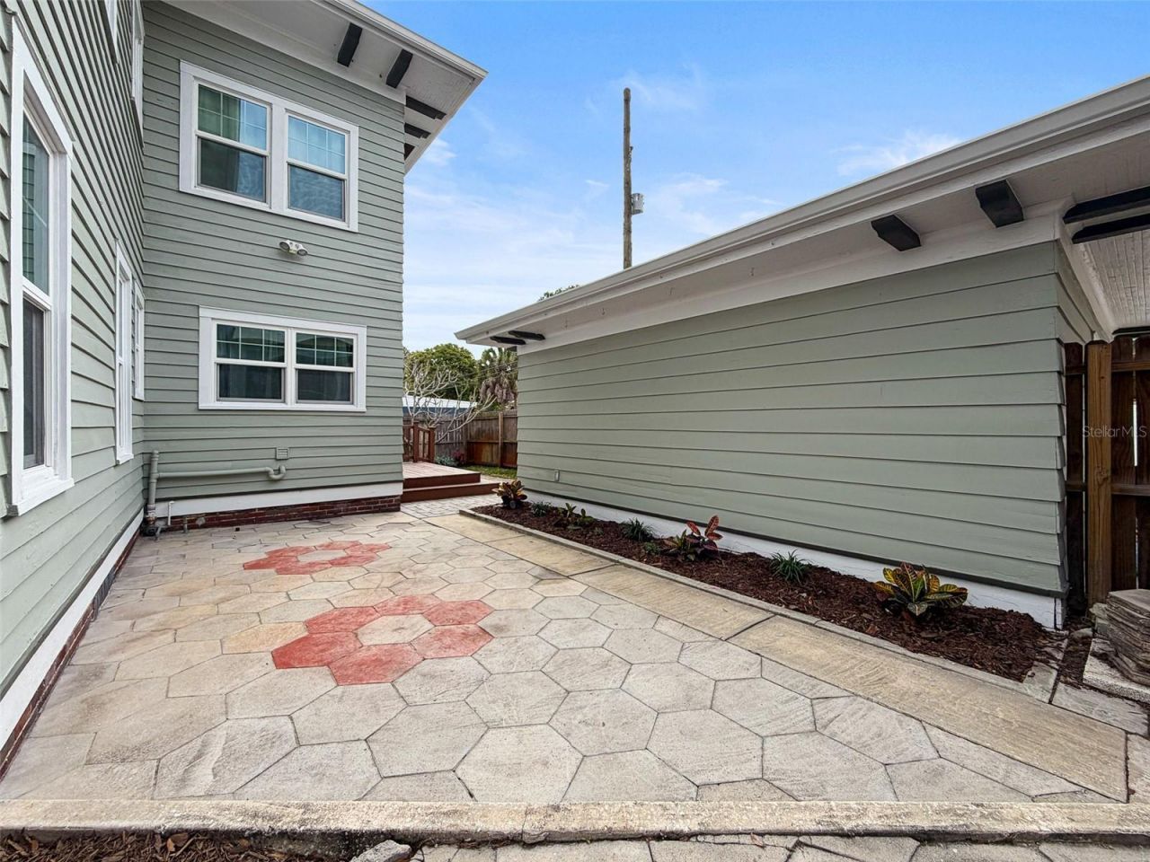 134 22nd Avenue N, Saint Petersburg, FL 33704 Photo