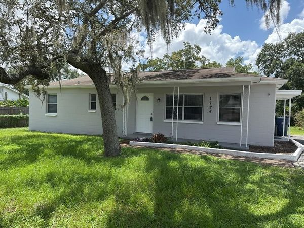 1724 W ELDRED DRIVE, TAMPA, FL 33603