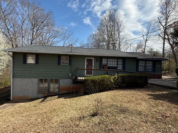 5648 Sallee Avenue, Oakwood, GA 30566