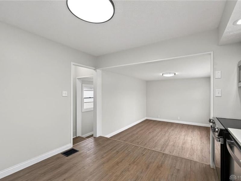 827 Mitman Drive, Fairborn, OH 45324 Photo 13