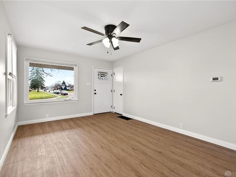 827 Mitman Drive, Fairborn, OH 45324 Photo 8