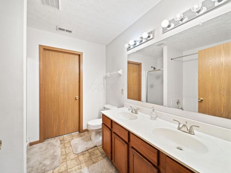 4668 Kenross Drive, Columbus, OH 43207 Photo 34