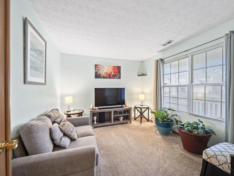 4668 Kenross Drive, Columbus, OH 43207 Photo 7