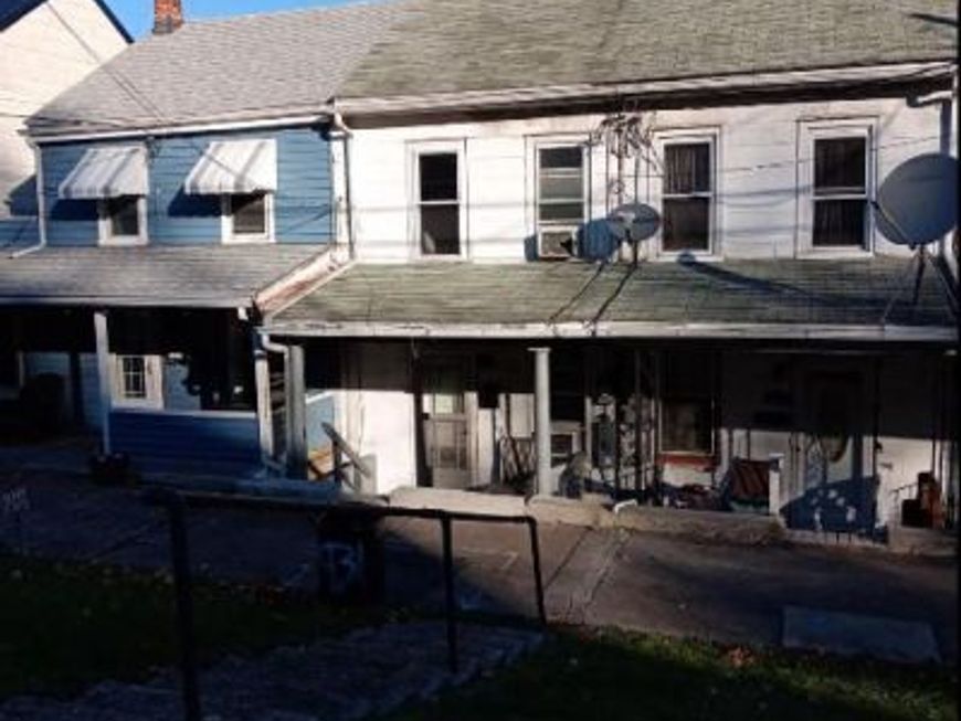 931 W Spruce Street , Coal Township, PA 17866 Main Photo