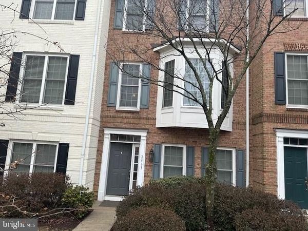 2463 HUNTINGTON PARK DRIVE, ALEXANDRIA, VA 22303