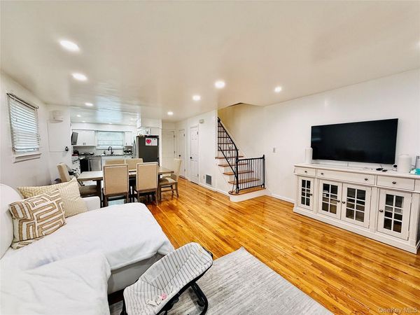 1663 Waring Avenue , Bronx, NY 10469