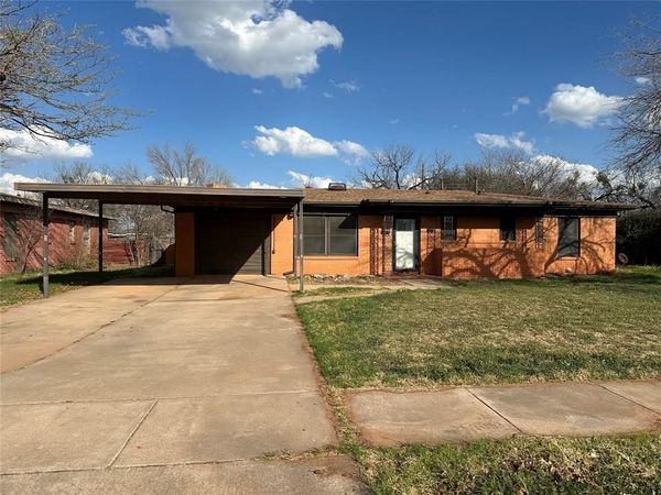 717 S La Salle Drive , Abilene, TX 79605