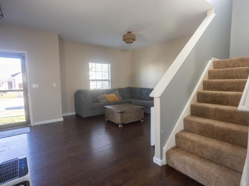 377 Puleo Drive, London, OH 43140 Photo 12