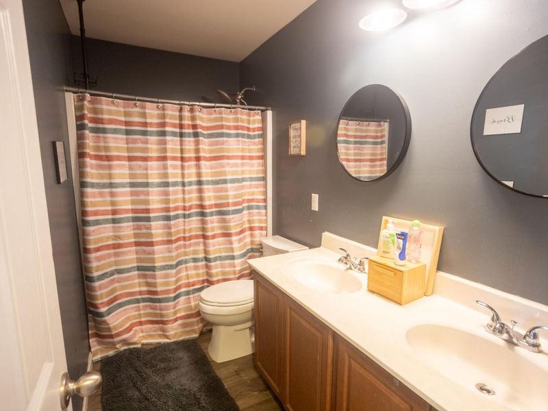 377 Puleo Drive, London, OH 43140 Photo 17