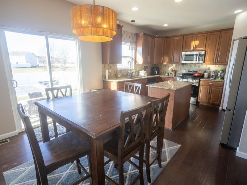 377 Puleo Drive, London, OH 43140 Photo 27